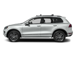 2016 Volkswagen Touareg 4dr V6 Lux