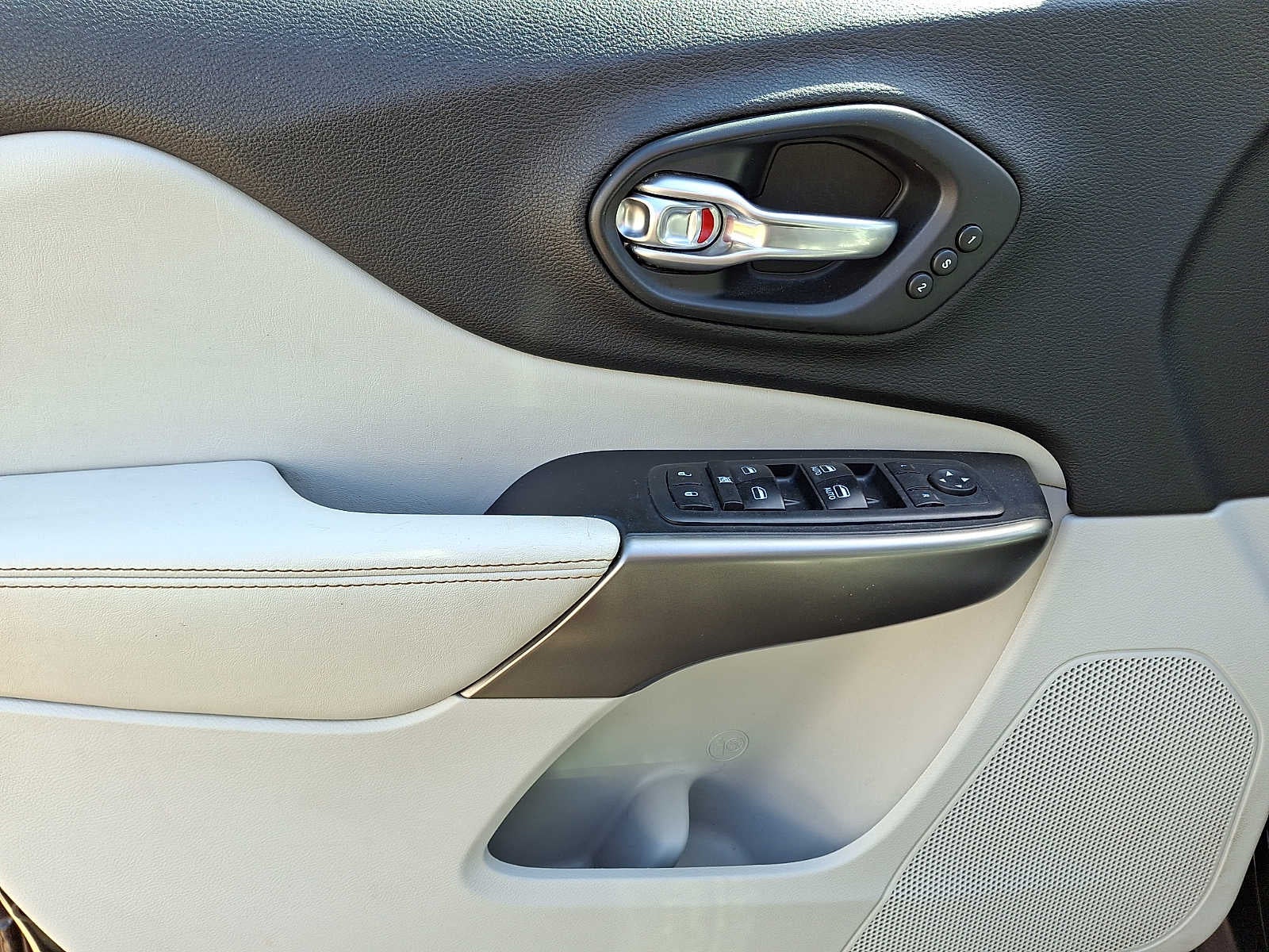 2020 Jeep Cherokee Limited 4x4