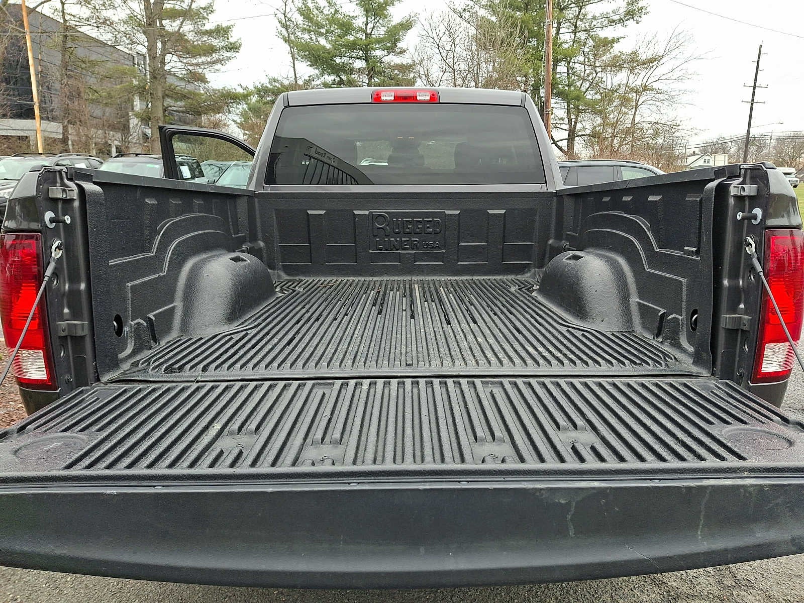 2024 RAM 1500 Classic SLT 4x4 Quad Cab 64 Box
