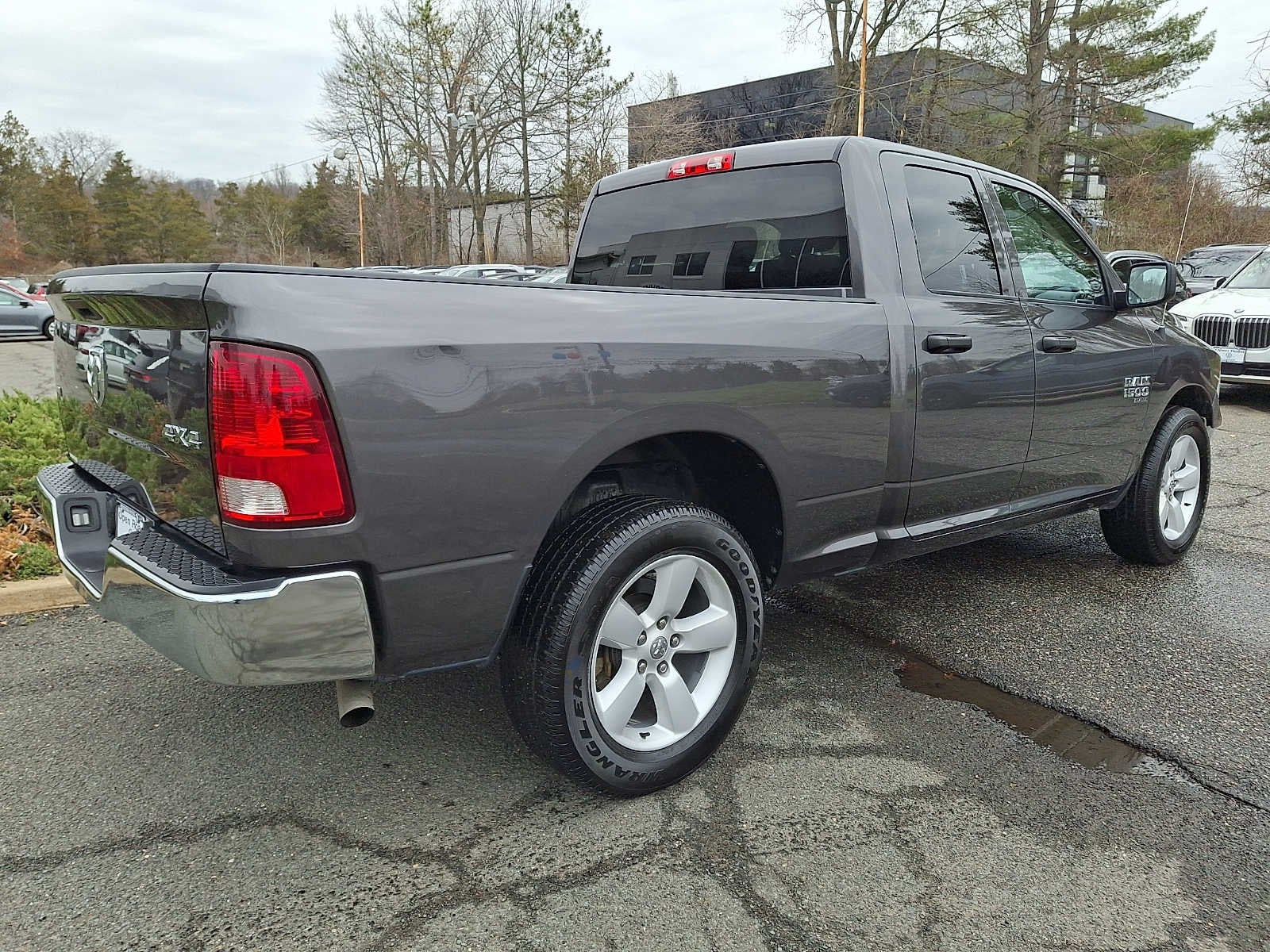 2024 RAM 1500 Classic SLT 4x4 Quad Cab 64 Box