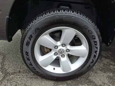 2024 RAM 1500 Classic SLT 4x4 Quad Cab 64 Box