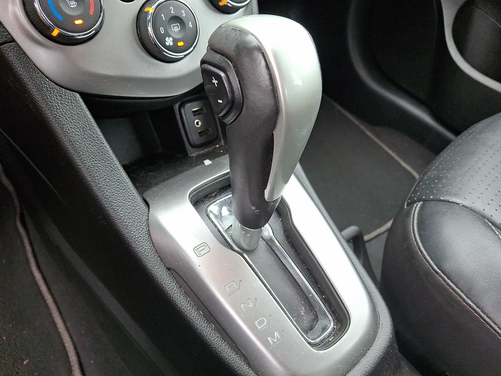 2018 Chevrolet Sonic 4dr Sdn Auto Premier