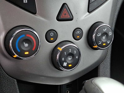 2018 Chevrolet Sonic 4dr Sdn Auto Premier