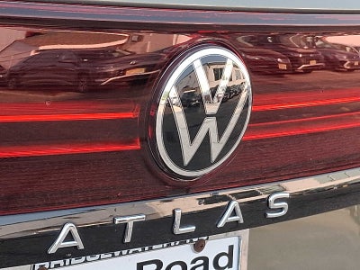 2024 Volkswagen Atlas 2.0T Peak Edition SE w/Technology 4MOTION