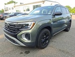 2024 Volkswagen Atlas 2.0T Peak Edition SE w/Technology 4MOTION