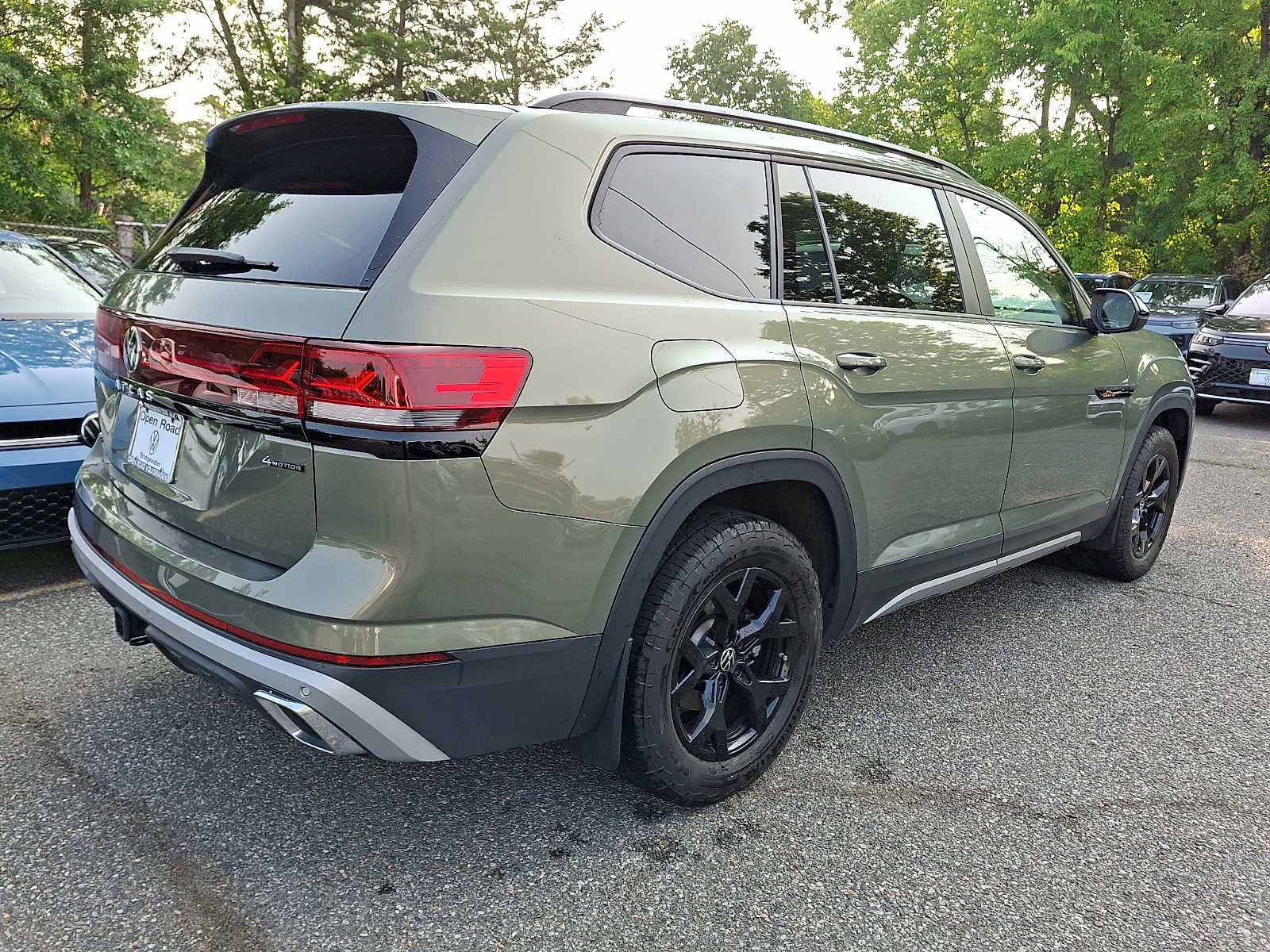 2024 Volkswagen Atlas 2.0T Peak Edition SE w/Technology 4MOTION