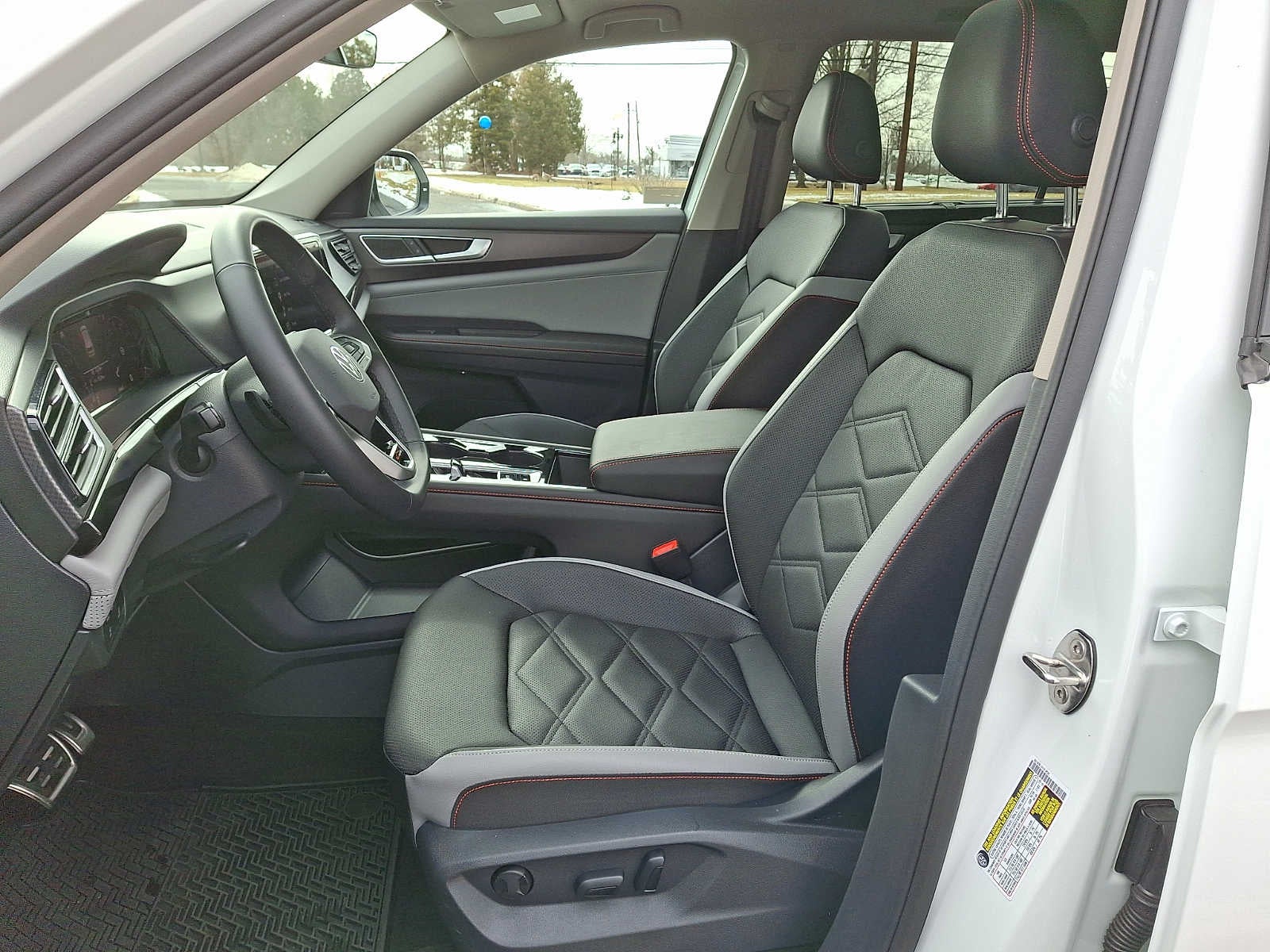 2025 Volkswagen Atlas 2.0T Peak Edition 4MOTION