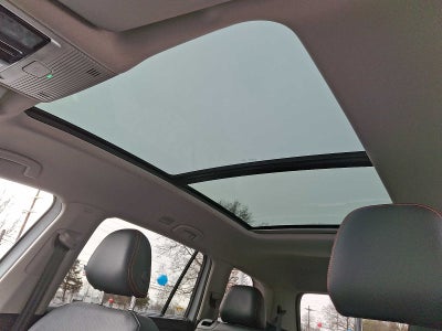 2025 Volkswagen Atlas 2.0T Peak Edition 4MOTION