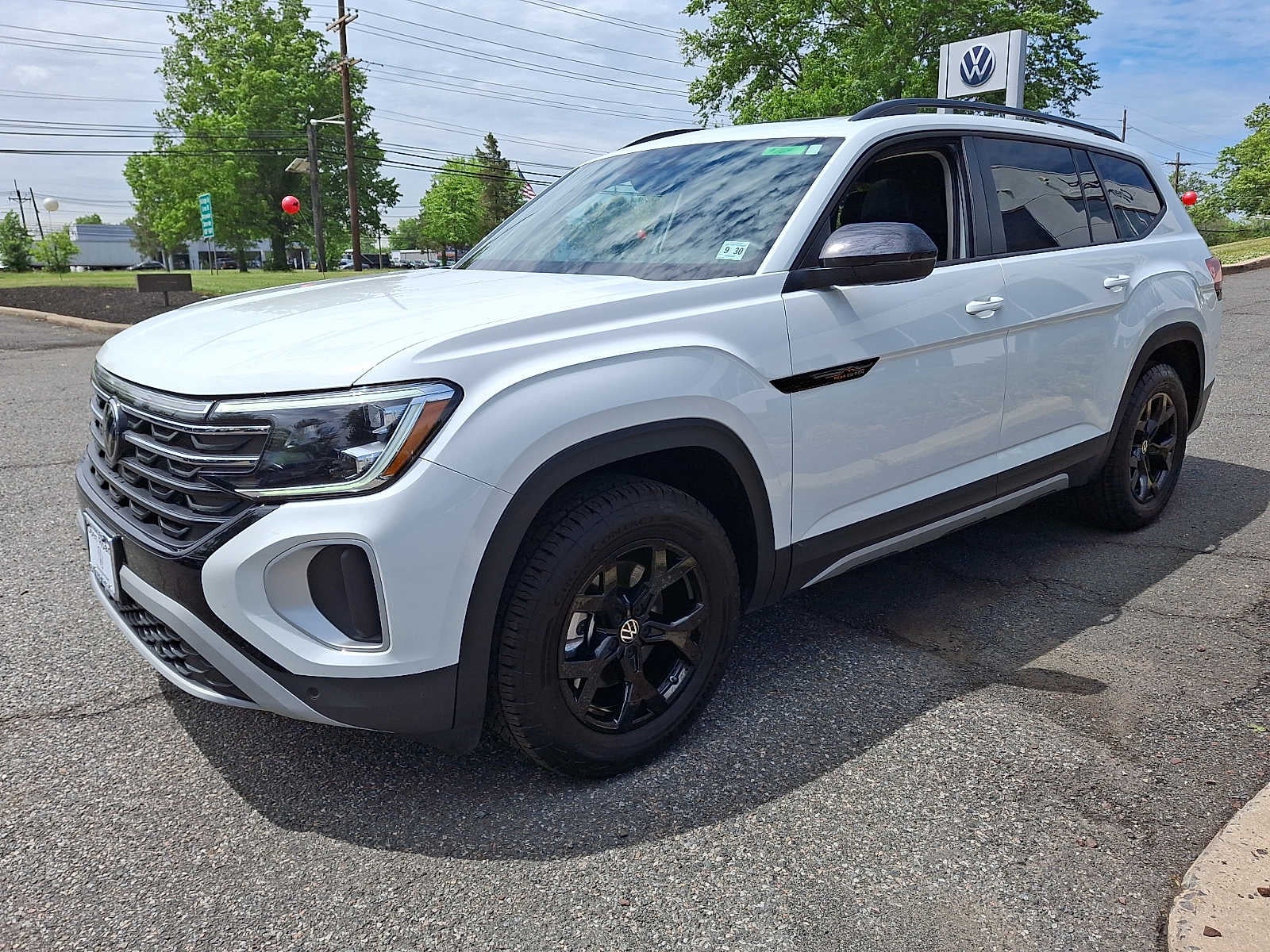 2025 Volkswagen Atlas 2.0T Peak Edition 4MOTION