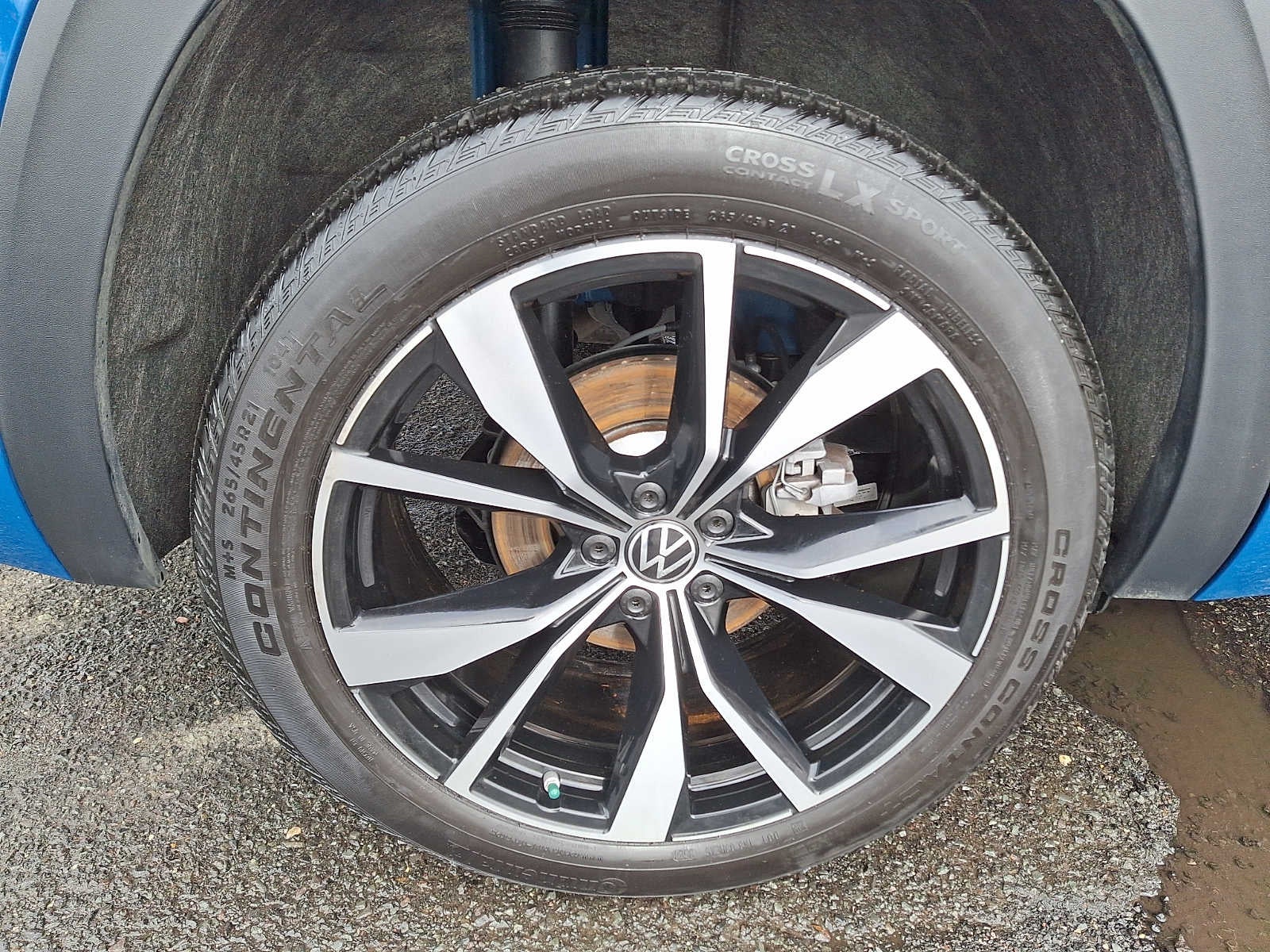 2025 Volkswagen Atlas 2.0T SEL Premium R-Line 4MOTION