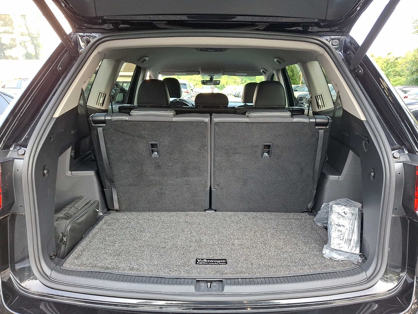 2023 Volkswagen Atlas 3.6L V6 SE w/Technology 4MOTION