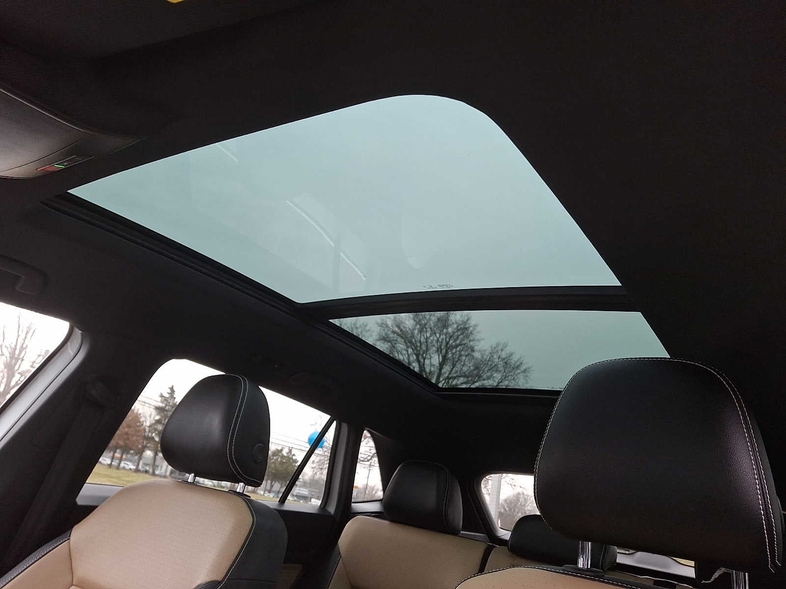 2022 Volkswagen Atlas Cross Sport 3.6L V6 SE w/Technology 4MOTION