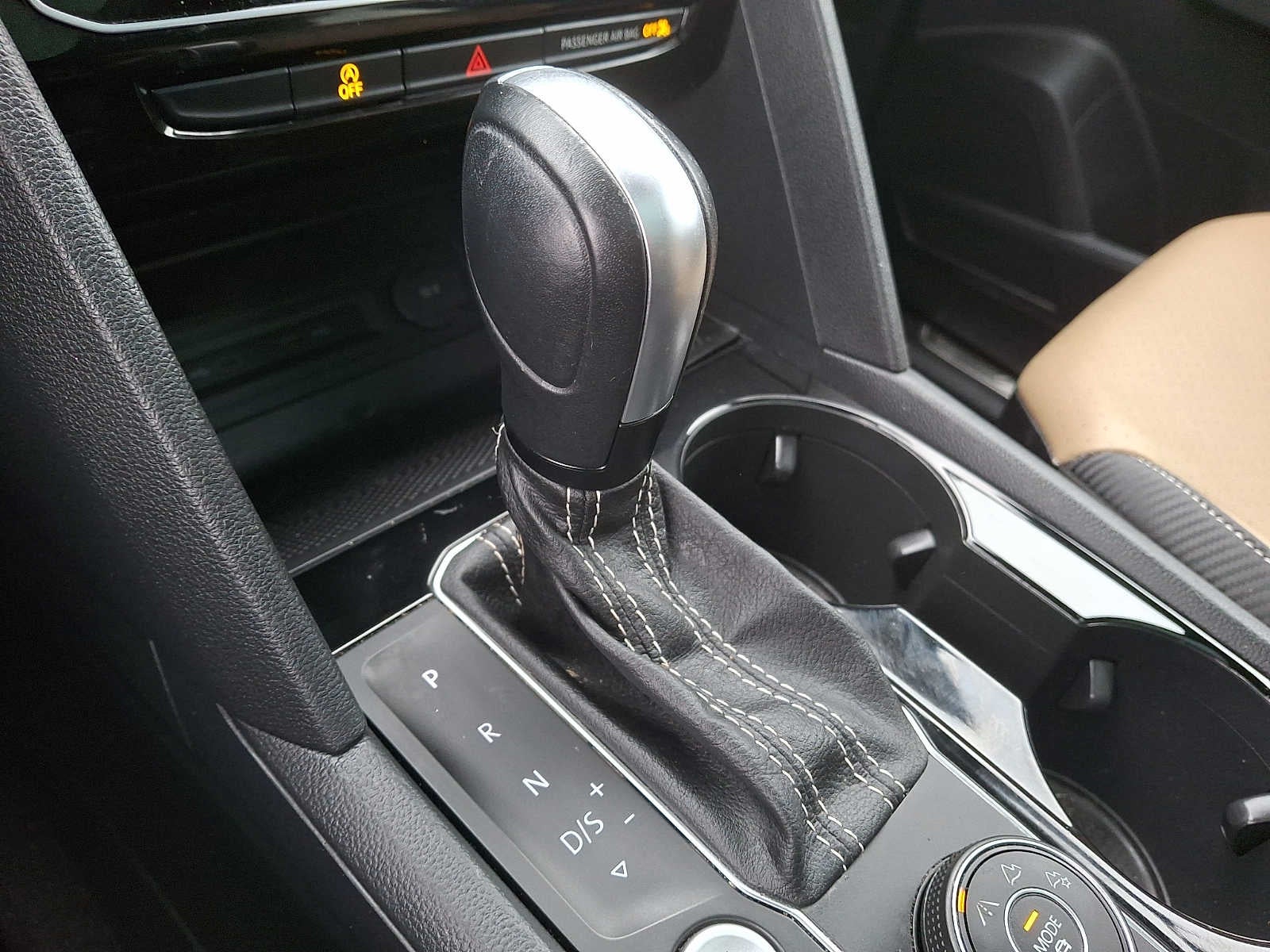 2022 Volkswagen Atlas Cross Sport 3.6L V6 SE w/Technology 4MOTION