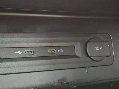 2022 Volkswagen Atlas Cross Sport 3.6L V6 SE w/Technology 4MOTION