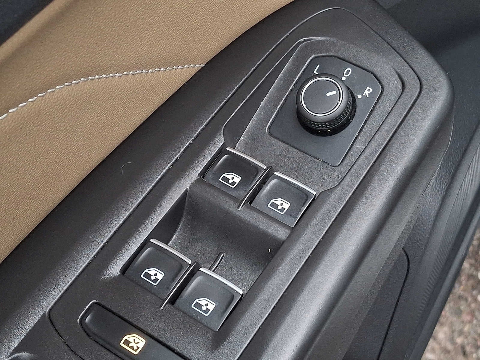 2022 Volkswagen Atlas Cross Sport 3.6L V6 SE w/Technology 4MOTION