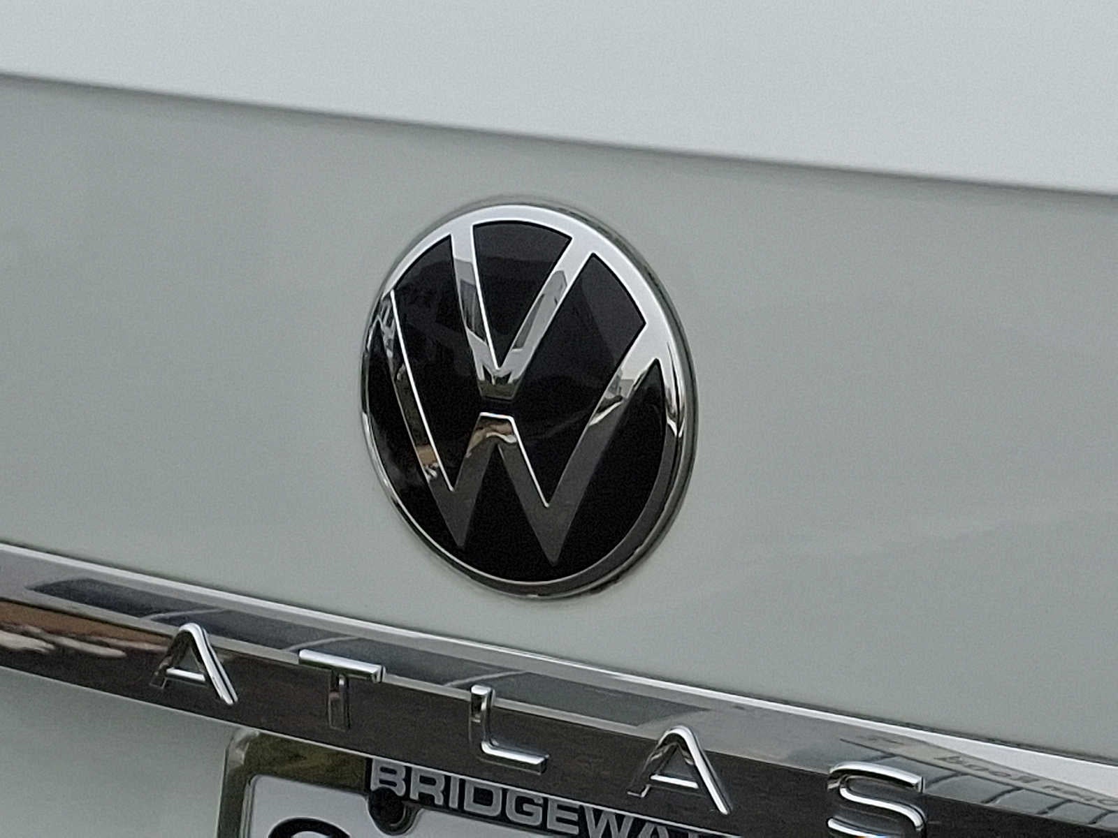 2022 Volkswagen Atlas Cross Sport 3.6L V6 SE w/Technology 4MOTION