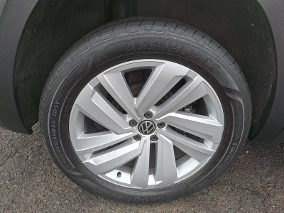 2022 Volkswagen Atlas Cross Sport 3.6L V6 SE w/Technology 4MOTION