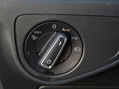 2023 Volkswagen Atlas 2.0T SE w/Technology 4MOTION