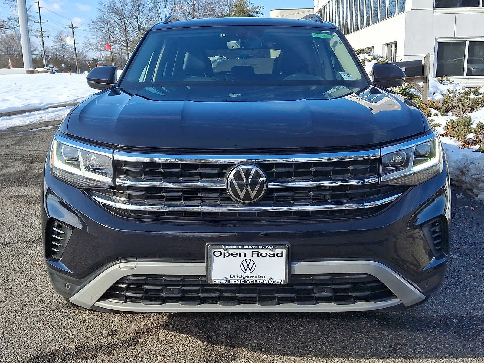 2023 Volkswagen Atlas 2.0T SE w/Technology 4MOTION