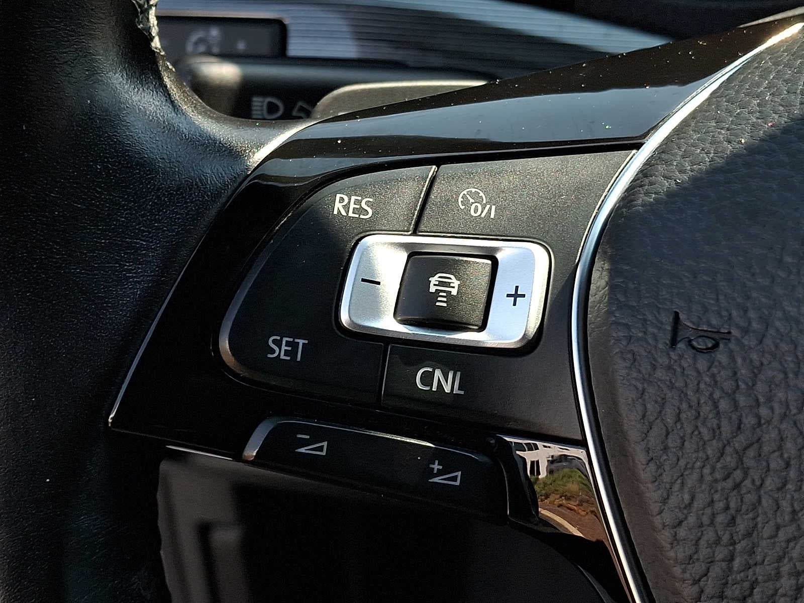 2021 Volkswagen Passat 2.0T R-Line Auto