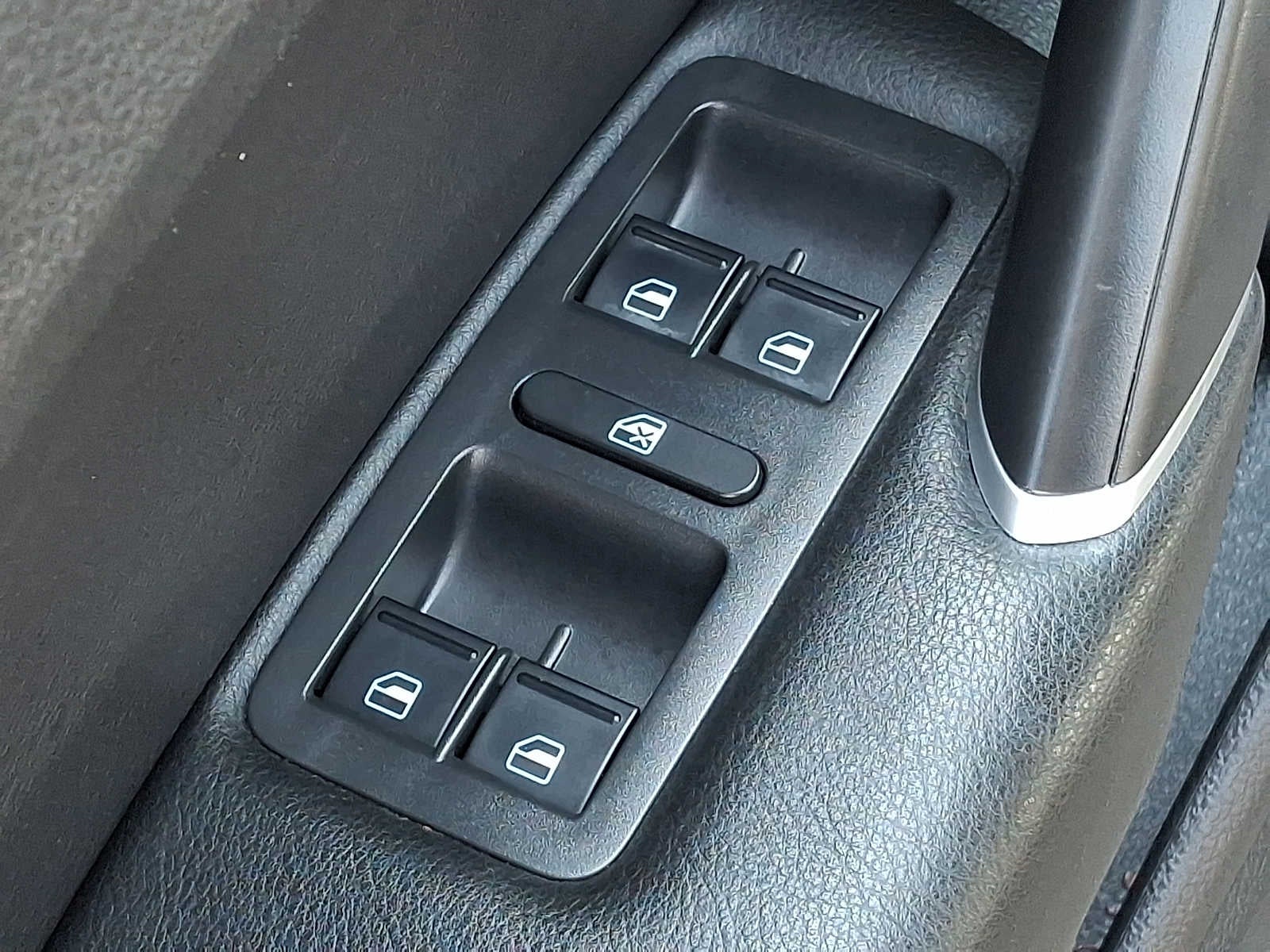 2021 Volkswagen Passat 2.0T R-Line Auto