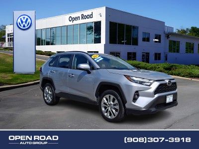 2024 Toyota RAV4 XLE Premium AWD