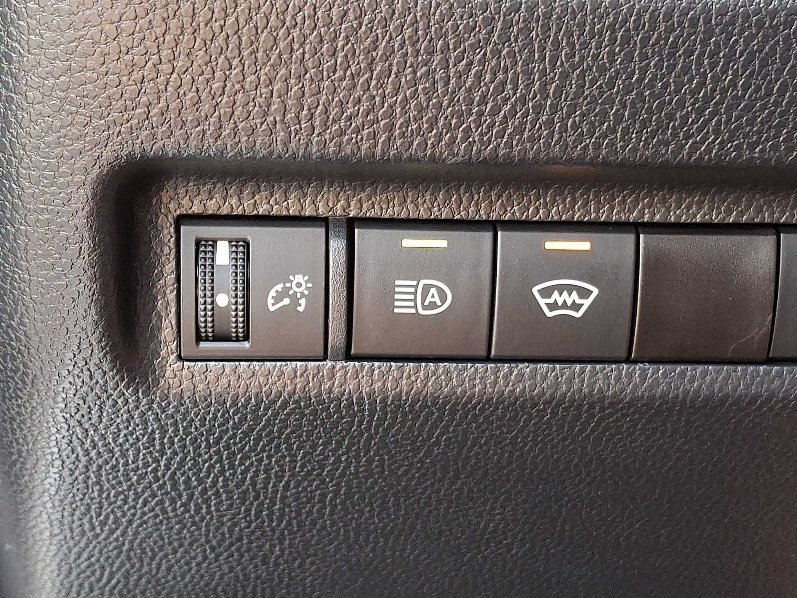 2024 Toyota RAV4 XLE Premium AWD