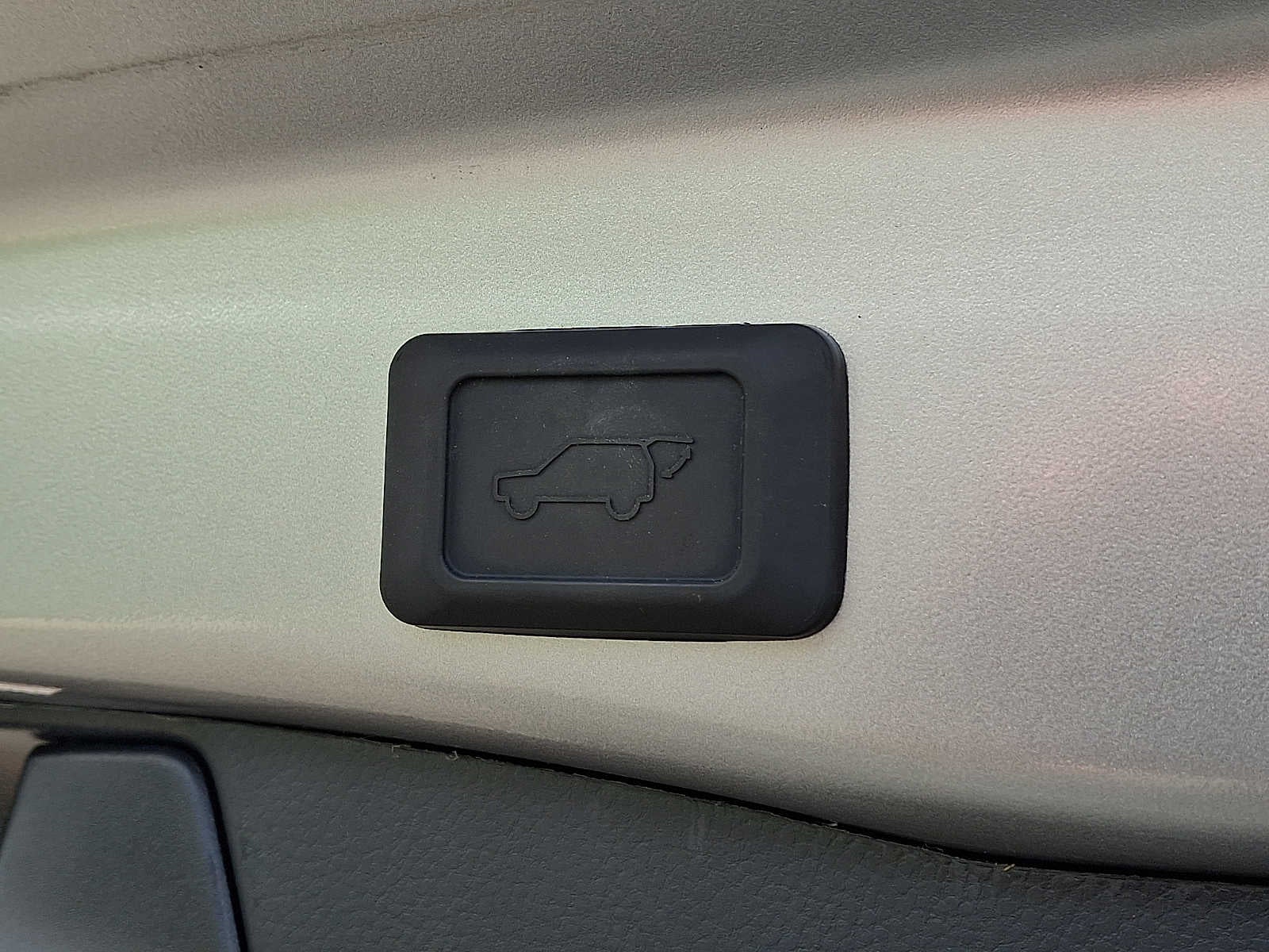 2024 Toyota RAV4 XLE Premium AWD