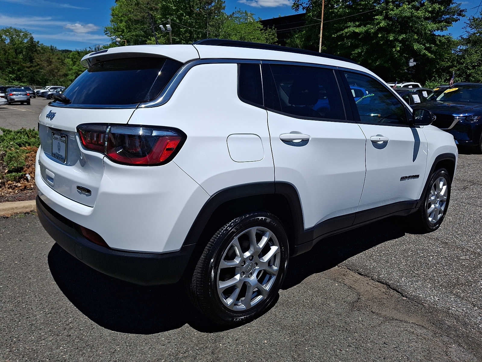 2022 Jeep Compass Latitude Lux