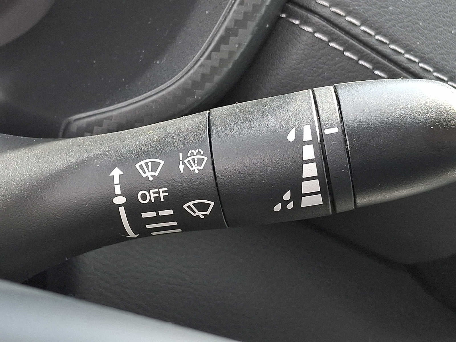 2023 Nissan Sentra SV CVT