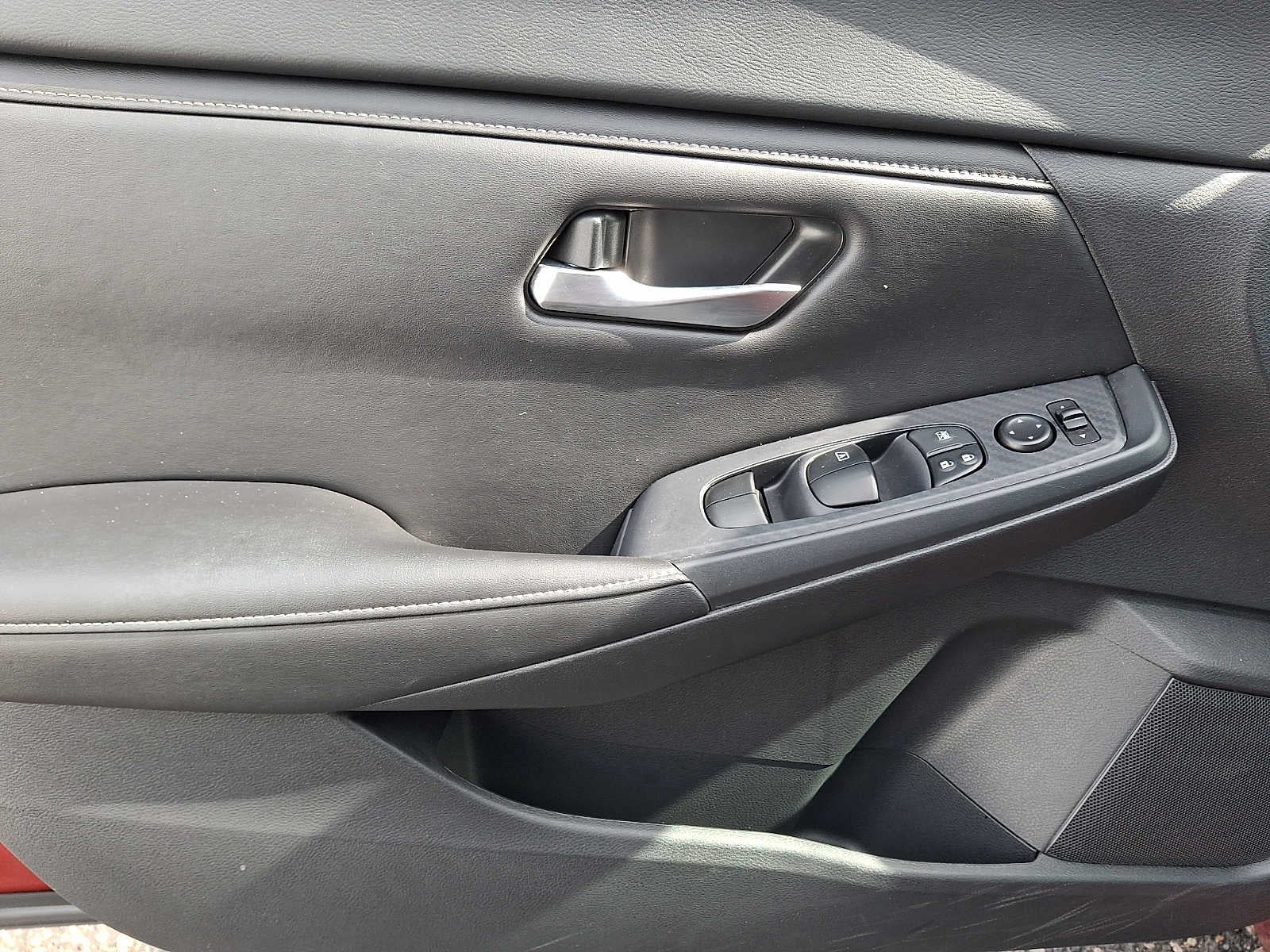 2023 Nissan Sentra SV CVT