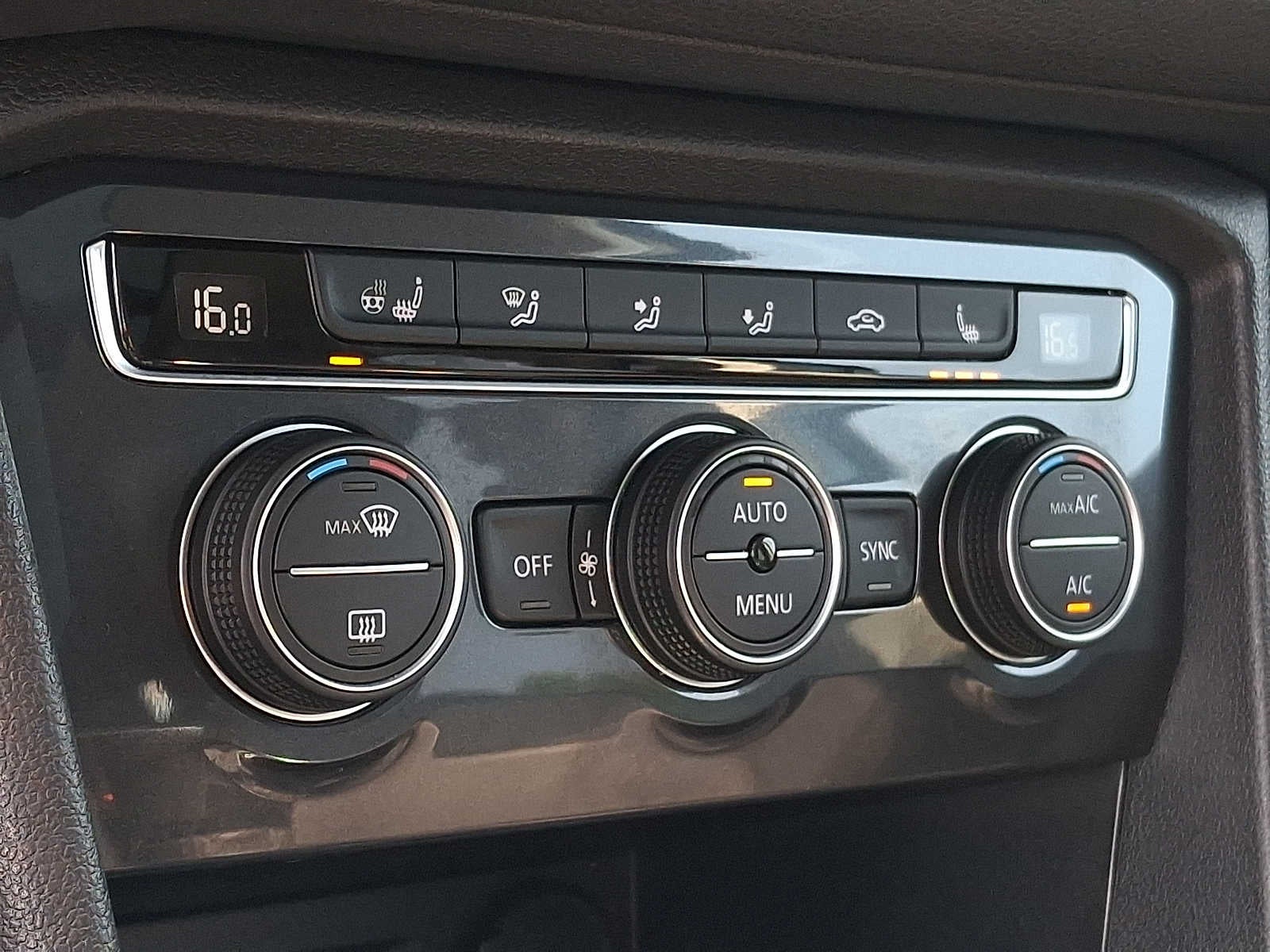 2020 Volkswagen Tiguan 2.0T SEL 4MOTION
