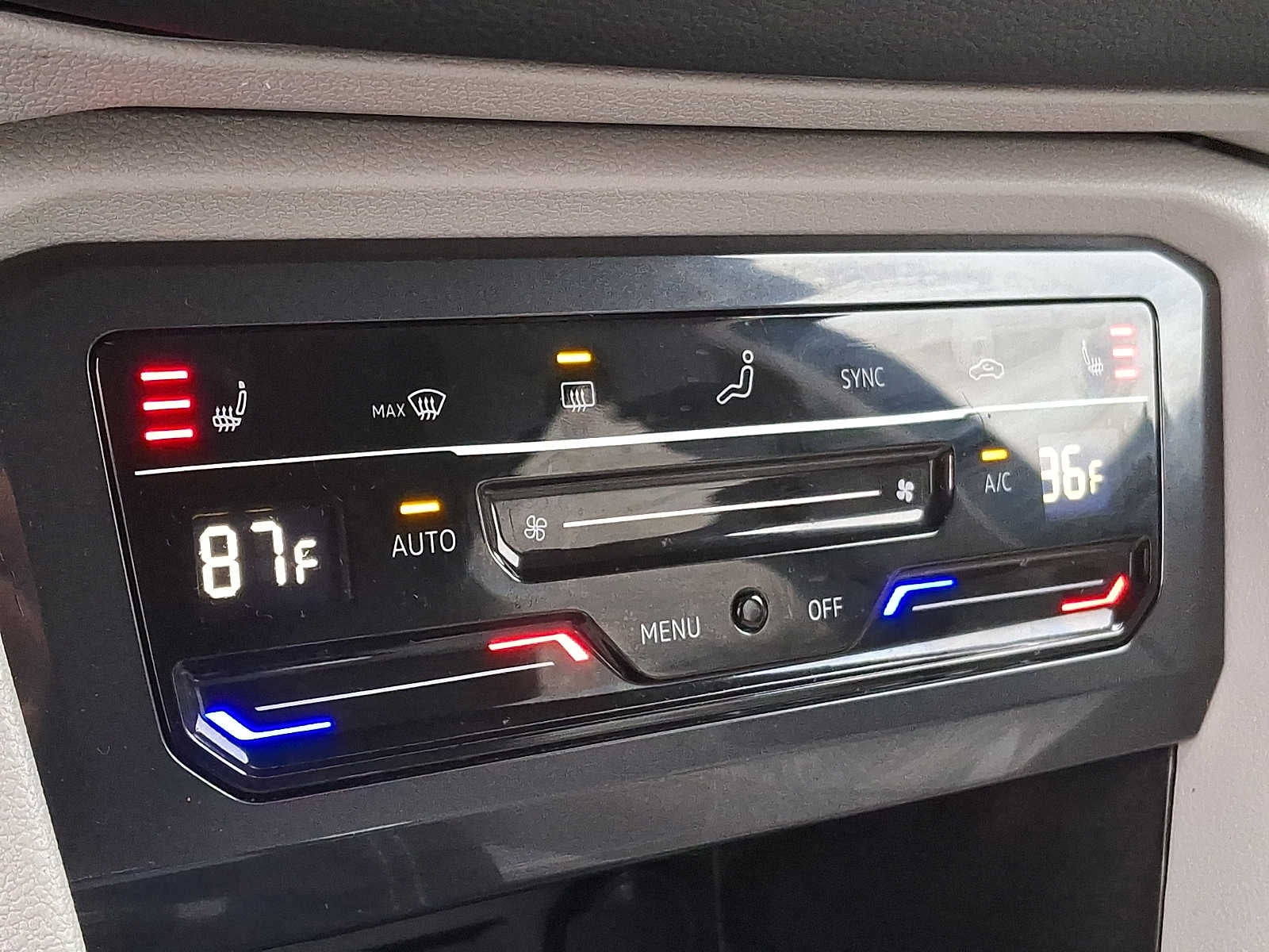 2024 Volkswagen Tiguan 2.0T SE 4MOTION