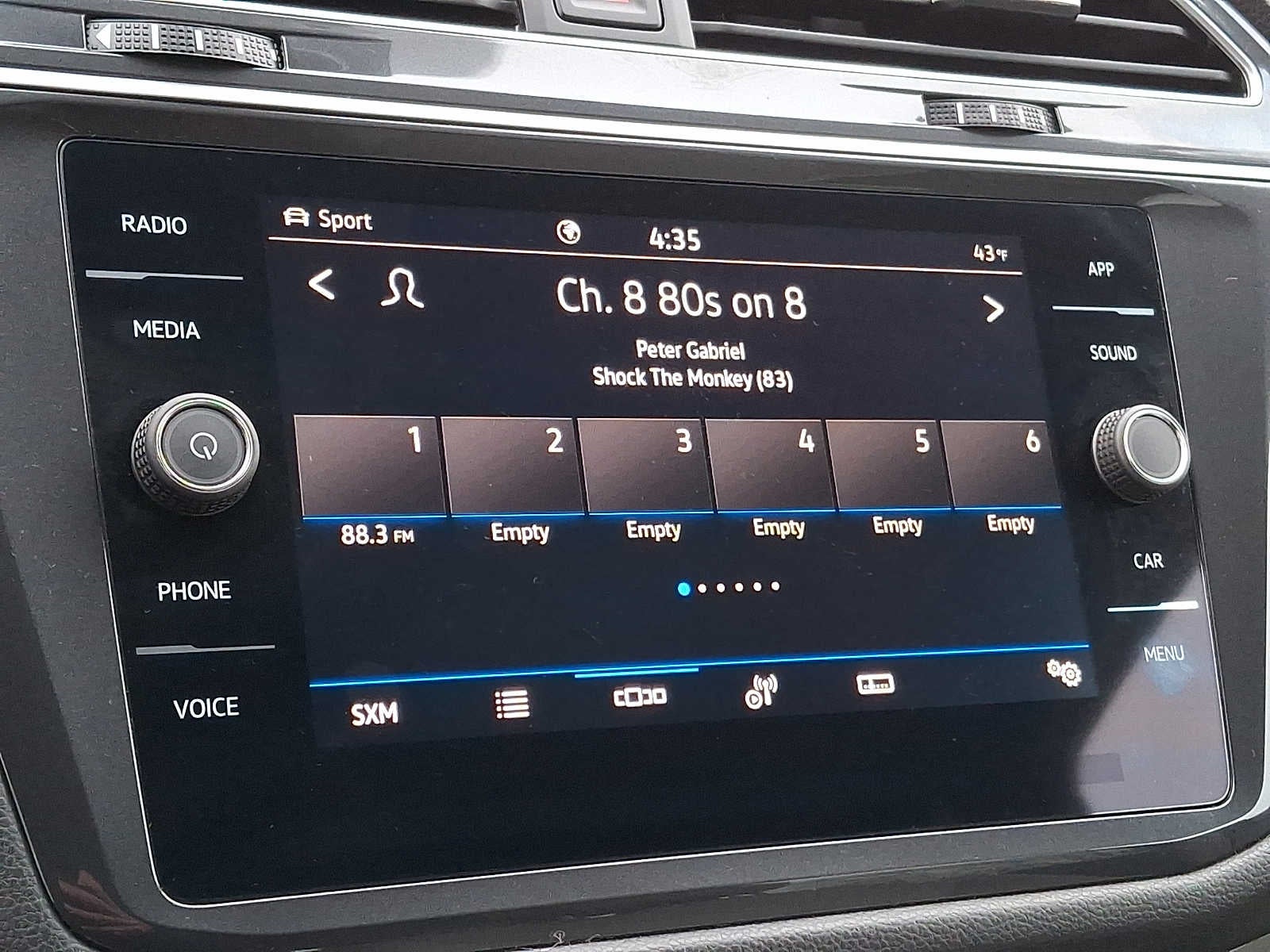 2024 Volkswagen Tiguan 2.0T SE 4MOTION