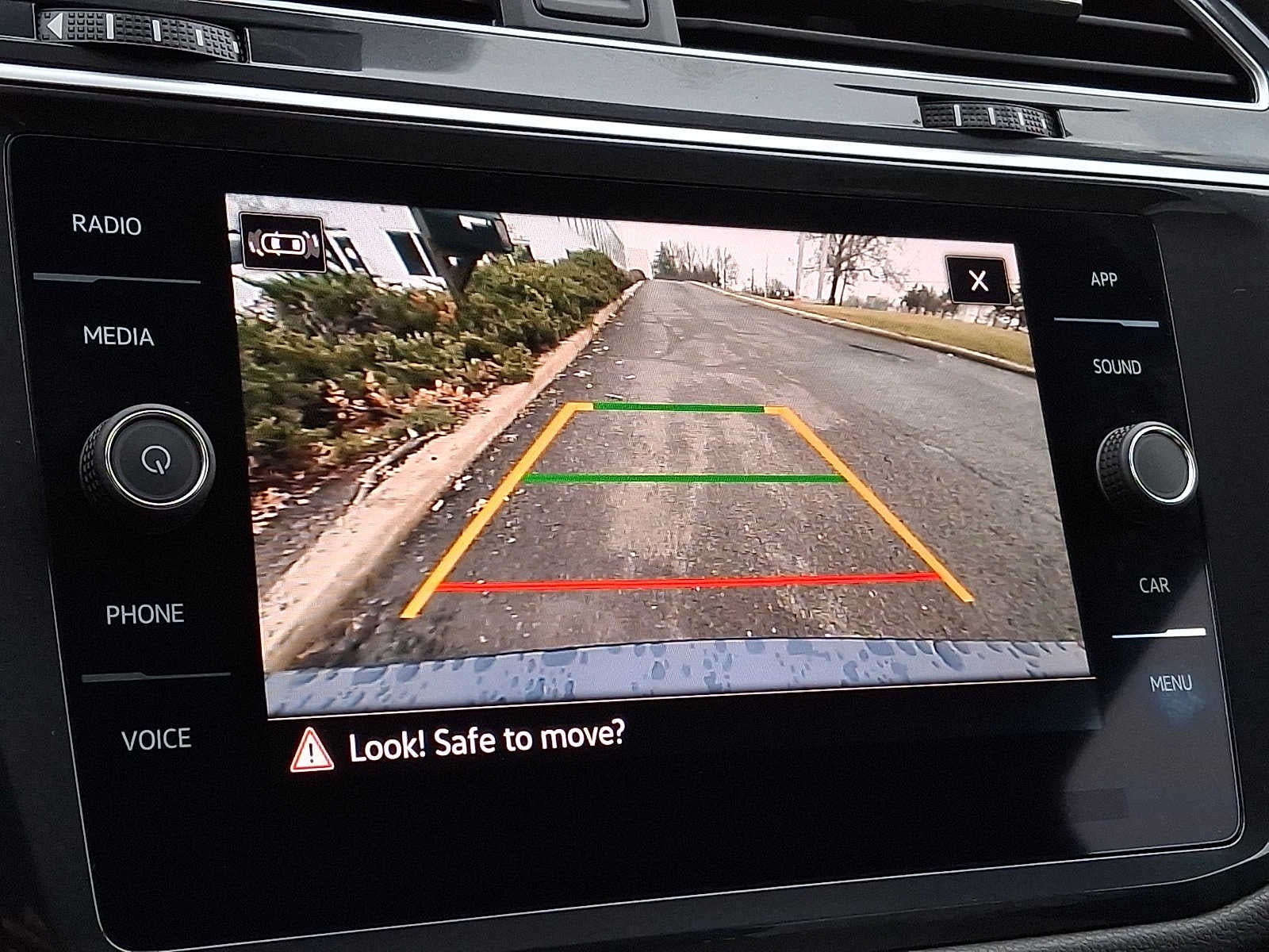 2024 Volkswagen Tiguan 2.0T SE 4MOTION