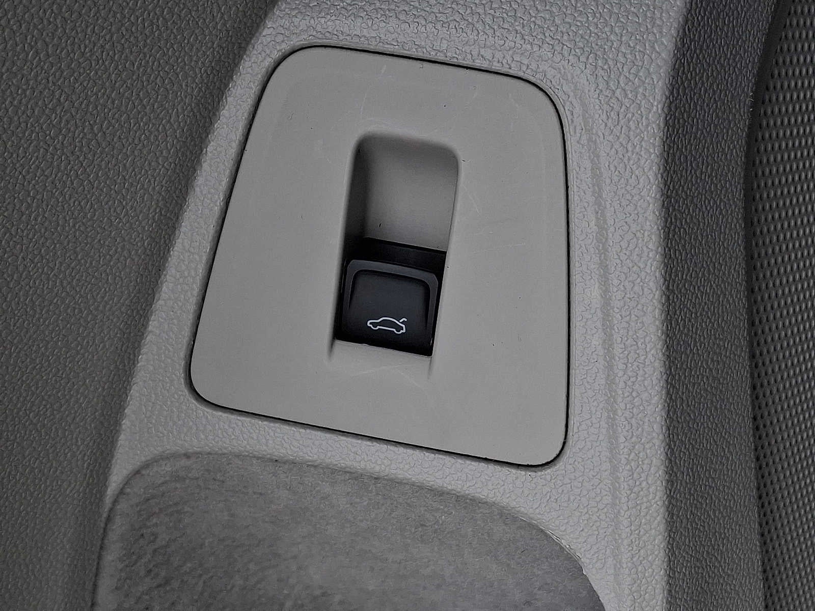 2024 Volkswagen Tiguan 2.0T SE 4MOTION