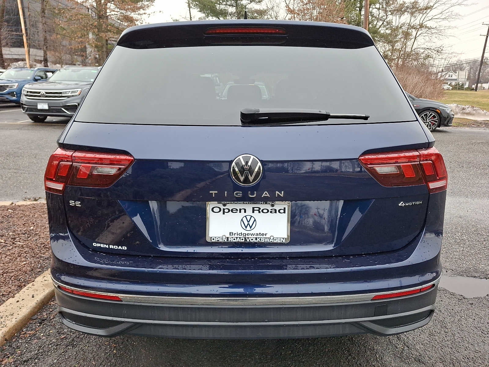 2024 Volkswagen Tiguan 2.0T SE 4MOTION