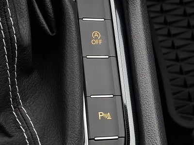 2025 Volkswagen Taos SE Black FWD