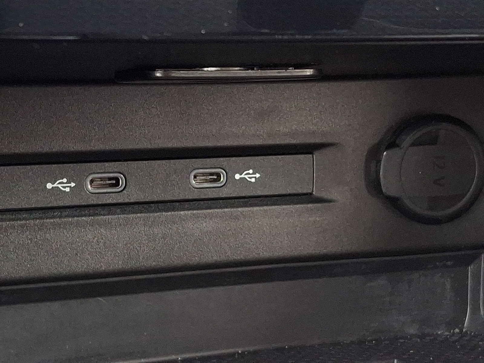2025 Volkswagen Taos SE Black FWD