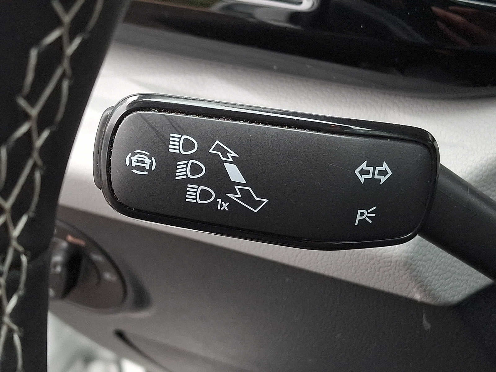 2024 Volkswagen Taos S FWD