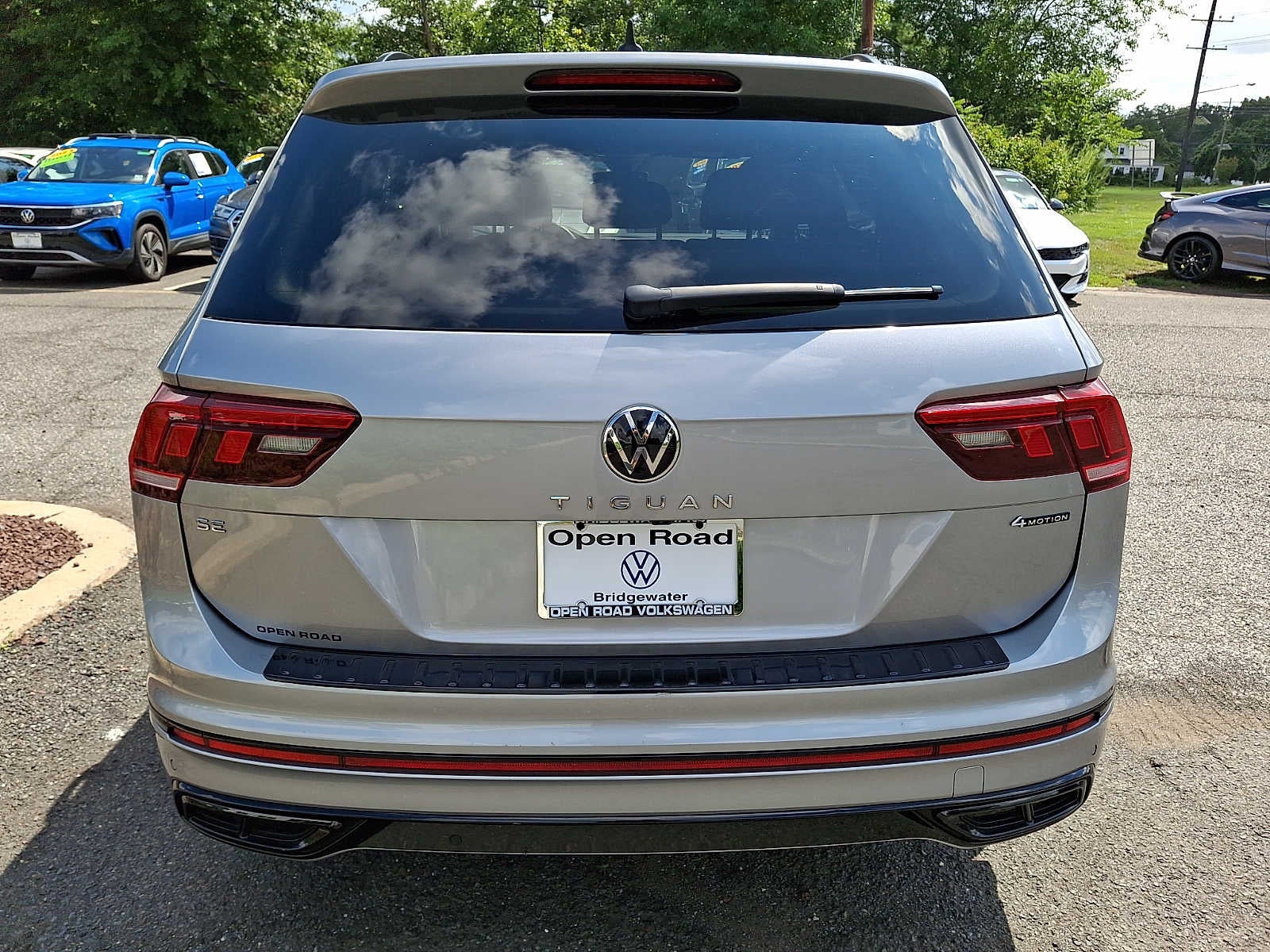 2024 Volkswagen Tiguan 2.0T SE R-Line Black 4MOTION
