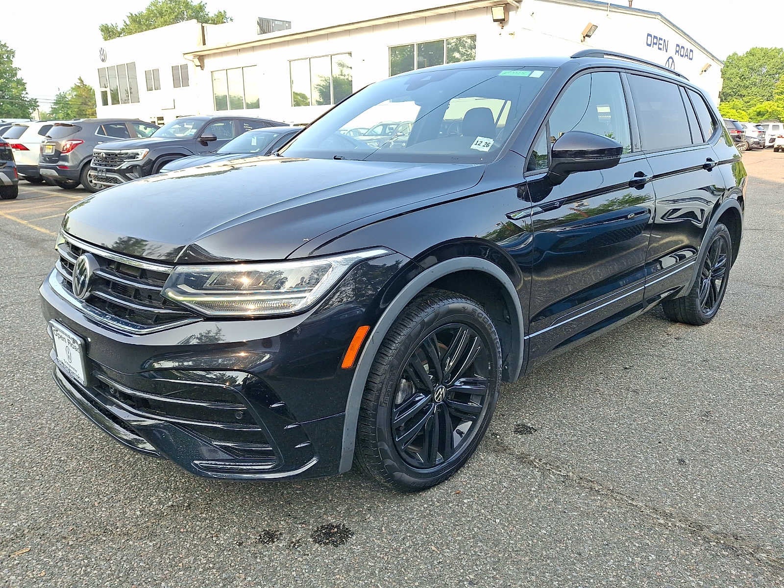 2022 Volkswagen Tiguan 2.0T SE R-Line Black 4MOTION