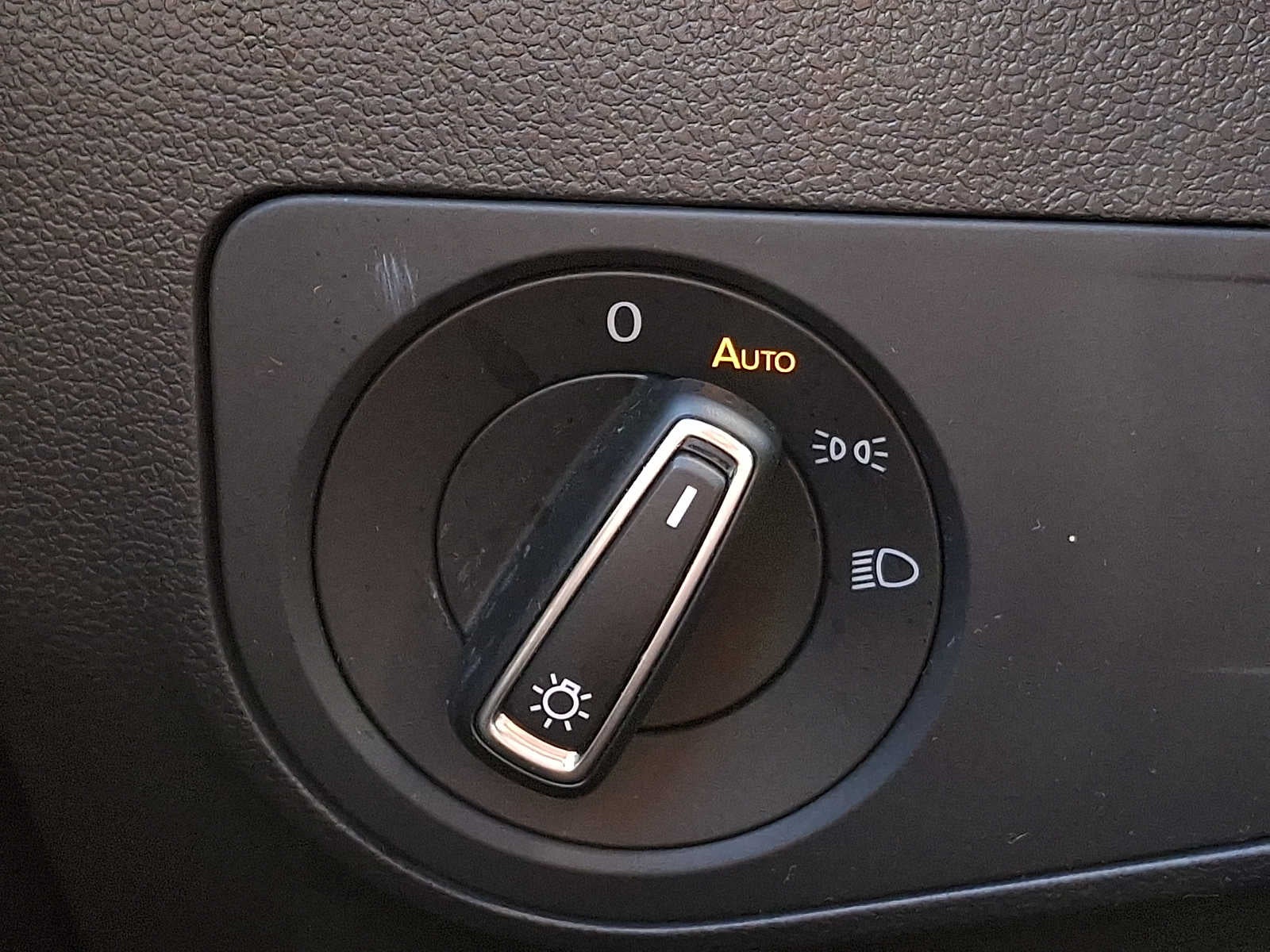 2022 Volkswagen Tiguan 2.0T SE R-Line Black 4MOTION