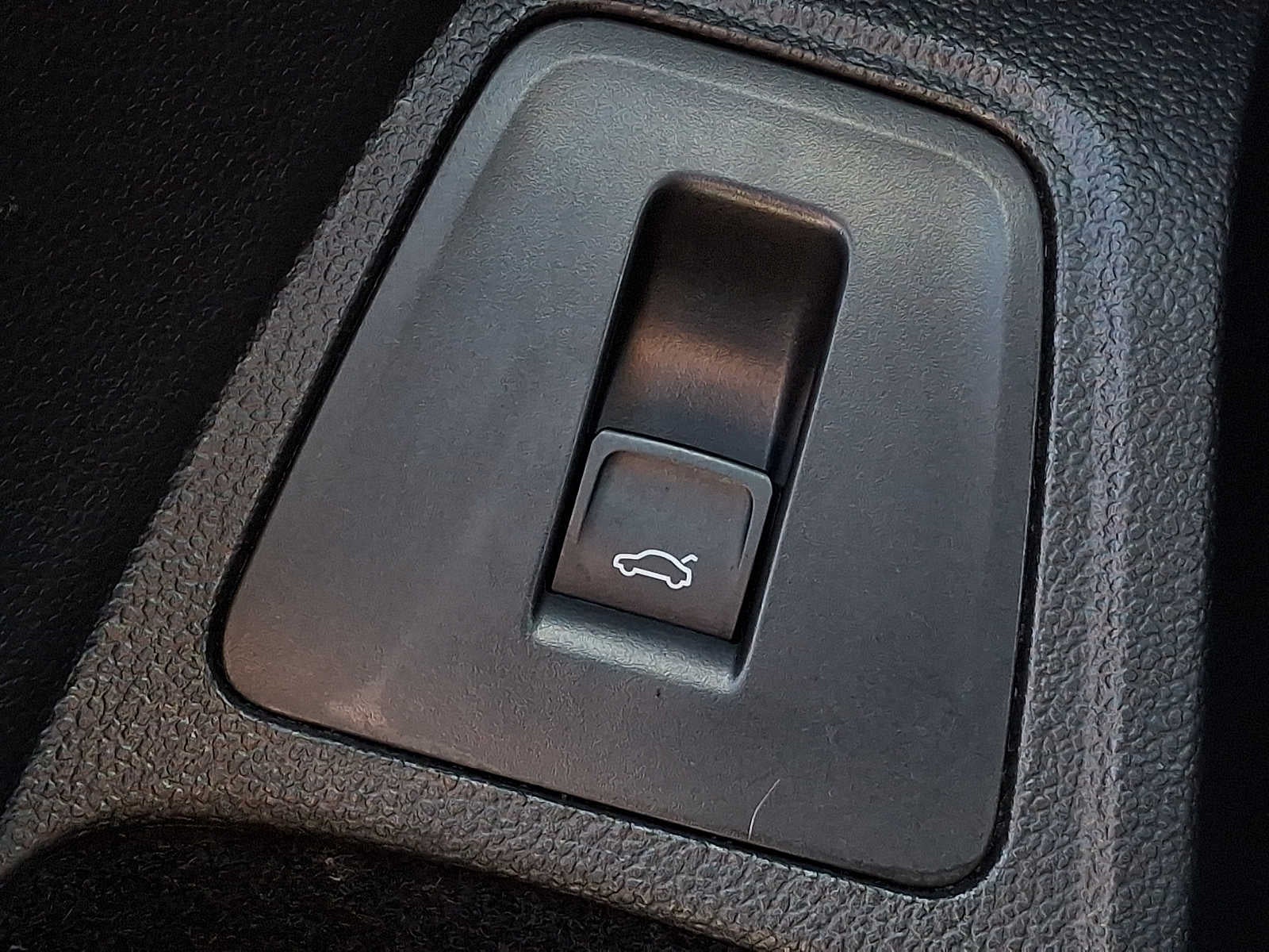 2022 Volkswagen Tiguan 2.0T SE R-Line Black 4MOTION