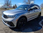 2022 Volkswagen Tiguan 2.0T SE R-Line Black 4MOTION