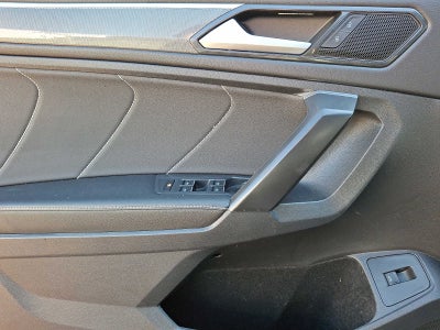 2022 Volkswagen Tiguan 2.0T SE R-Line Black 4MOTION