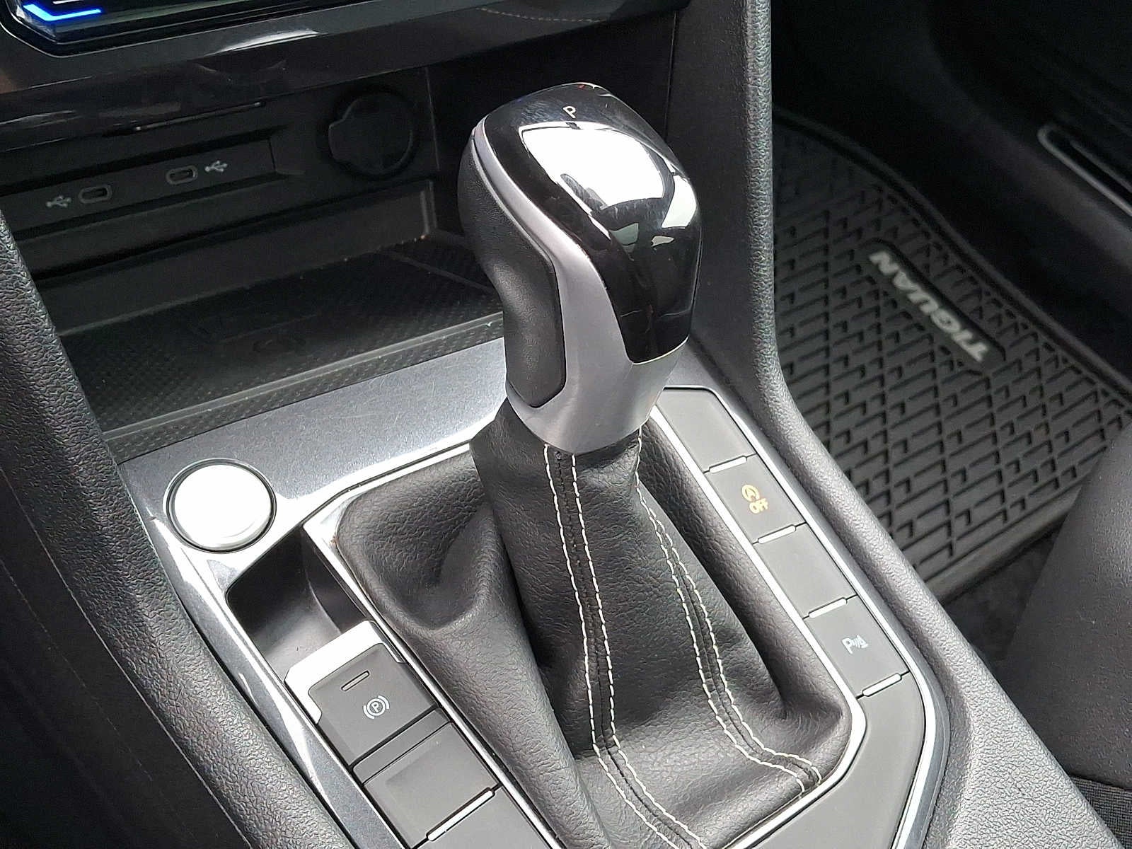 2024 Volkswagen Tiguan 2.0T SE R-Line Black 4MOTION