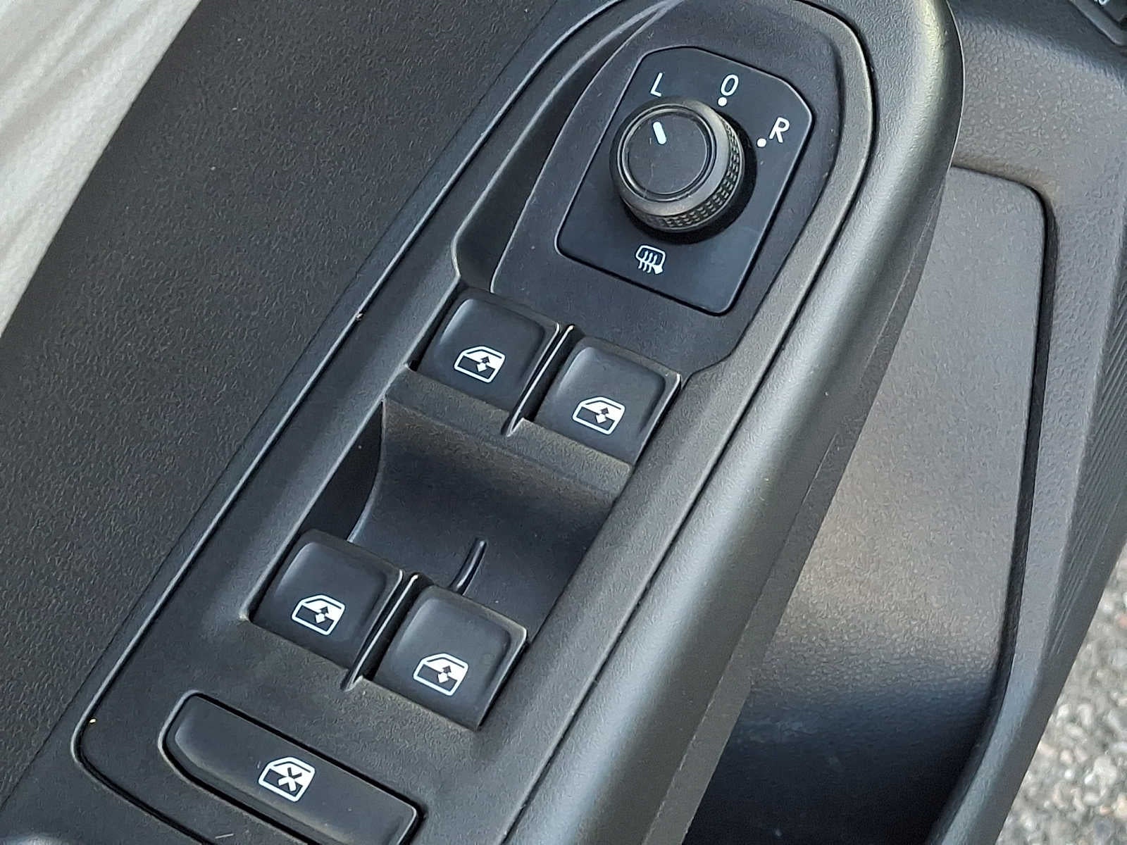 2023 Volkswagen Taos S 4MOTION *Ltd Avail*