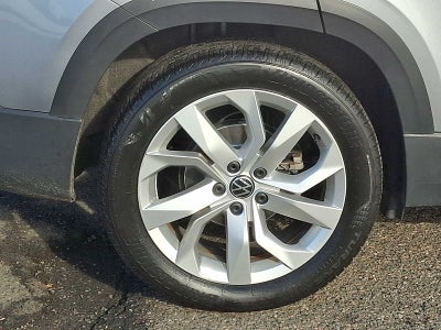 2023 Volkswagen Taos S 4MOTION *Ltd Avail*