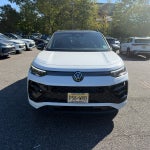 2026 Volkswagen Tiguan SE R-Line Black 4MOTION